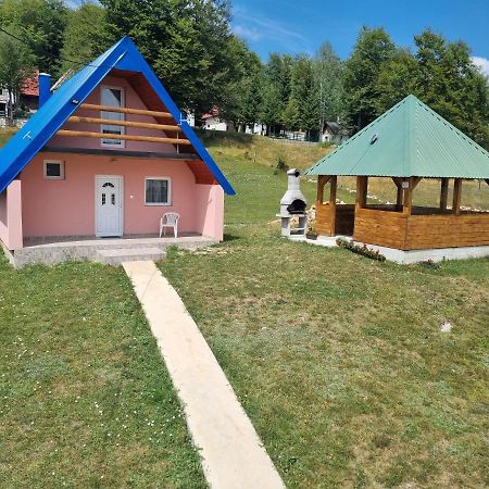 זבליאק Bungalow In Mountain מראה חיצוני תמונה